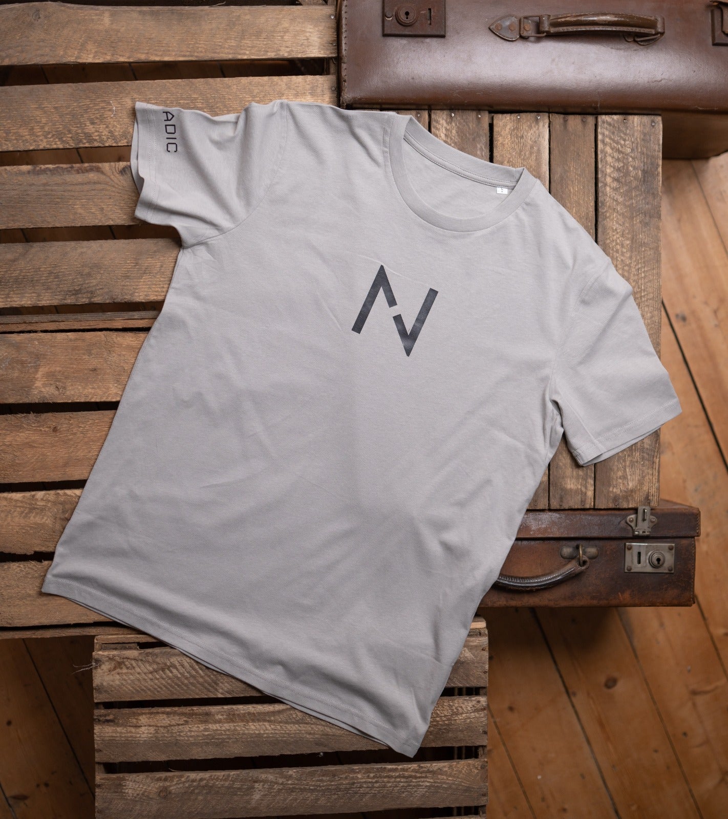 Wayfinder Tee