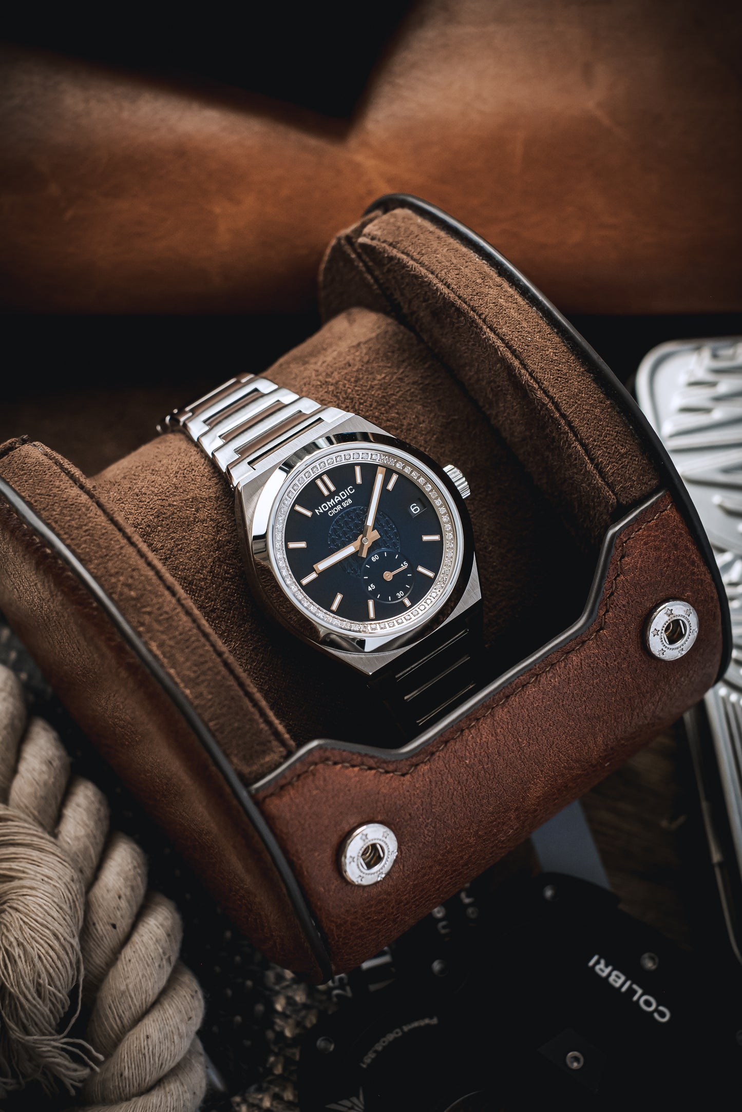 Cíor 928 - Navy and Gold with diamonds - Luxury Sports Watch (36mm)