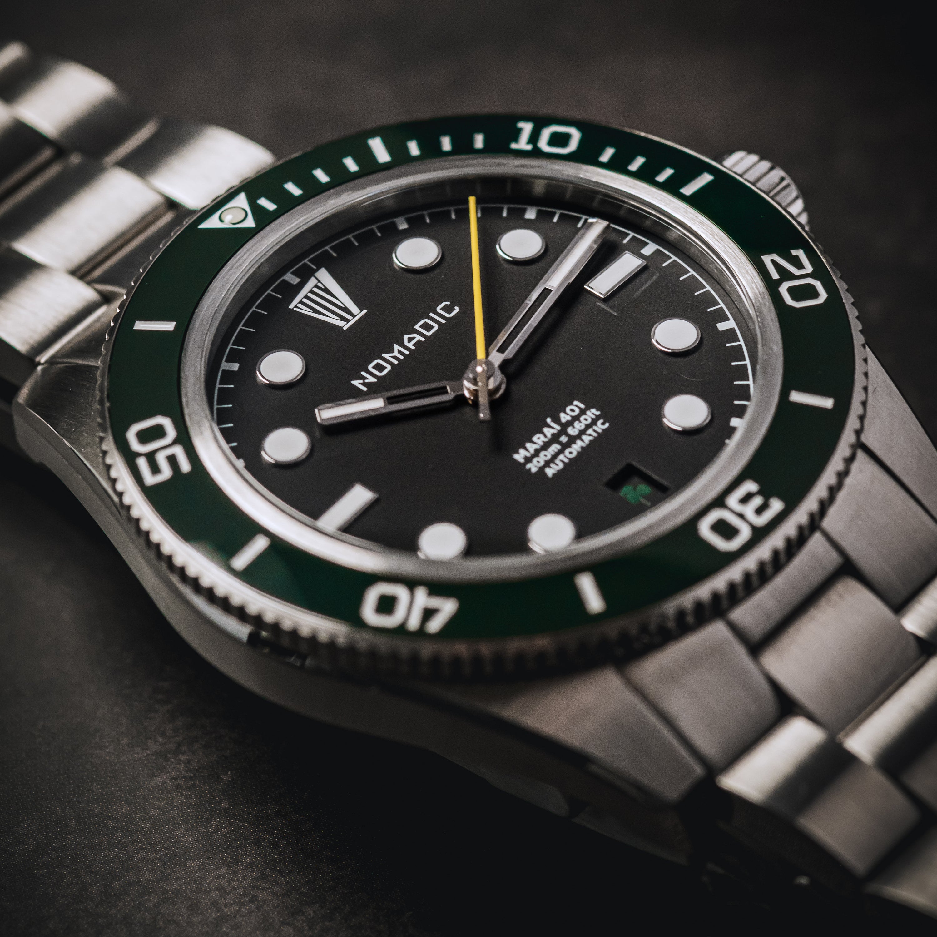 Maraí 401 (40mm) - Black Shamrock Limited Edition