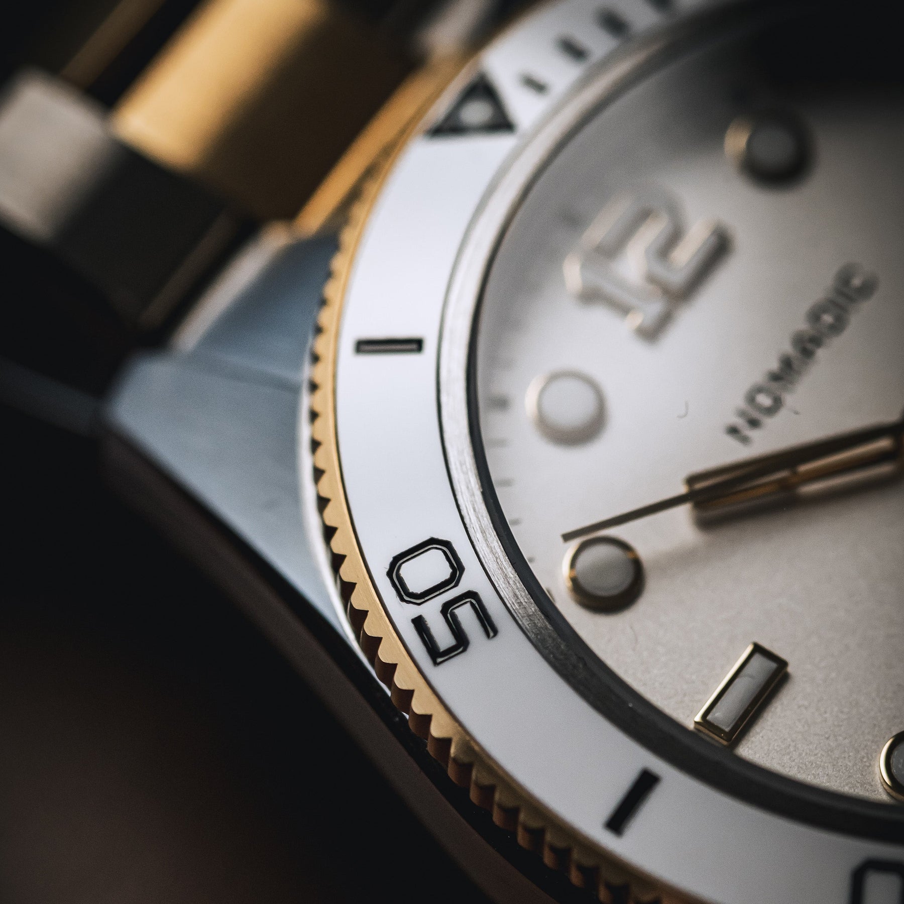 White & Gold - Maraí 401 Prestige Compact - 36mm 18K Gold Dive Watch (2026 Edition)