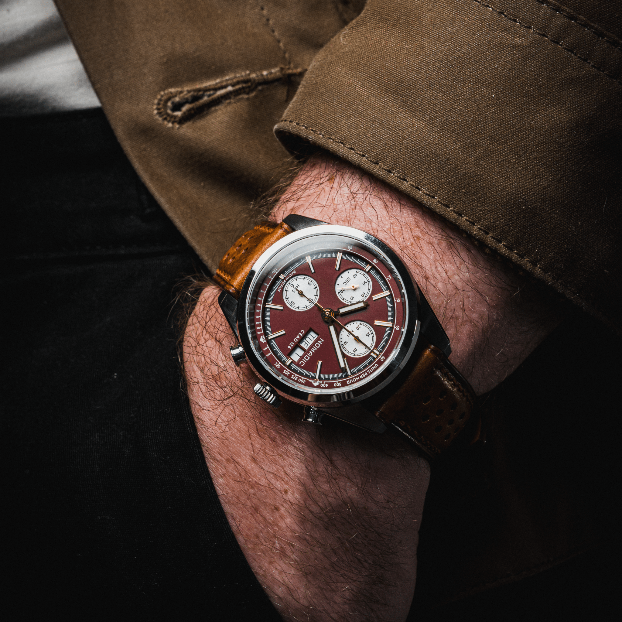 Céad 126 - Crimson Dawn - Chronograph