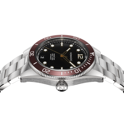 Crimson Dawn - Maraí 401 Compact - 36mm Dive Watch (2026 Edition)