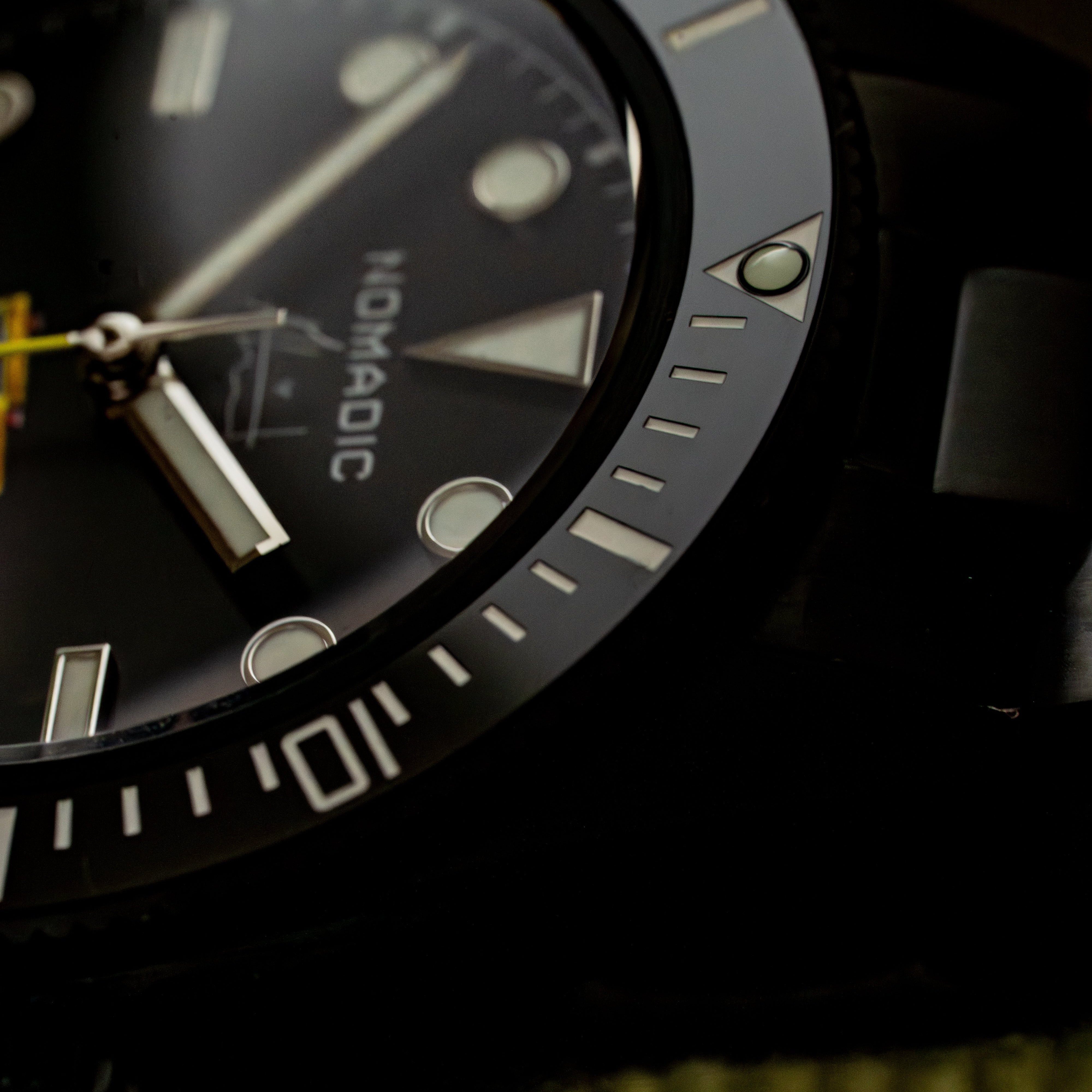 Nomadic x AJ Laird - No Place Like Home - Limited Edition Dive Watch (40mm)