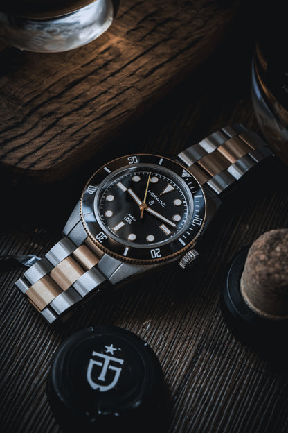 Maraí '401 Club' by Titanic Distillers - Ltd Edtn Dive Watch