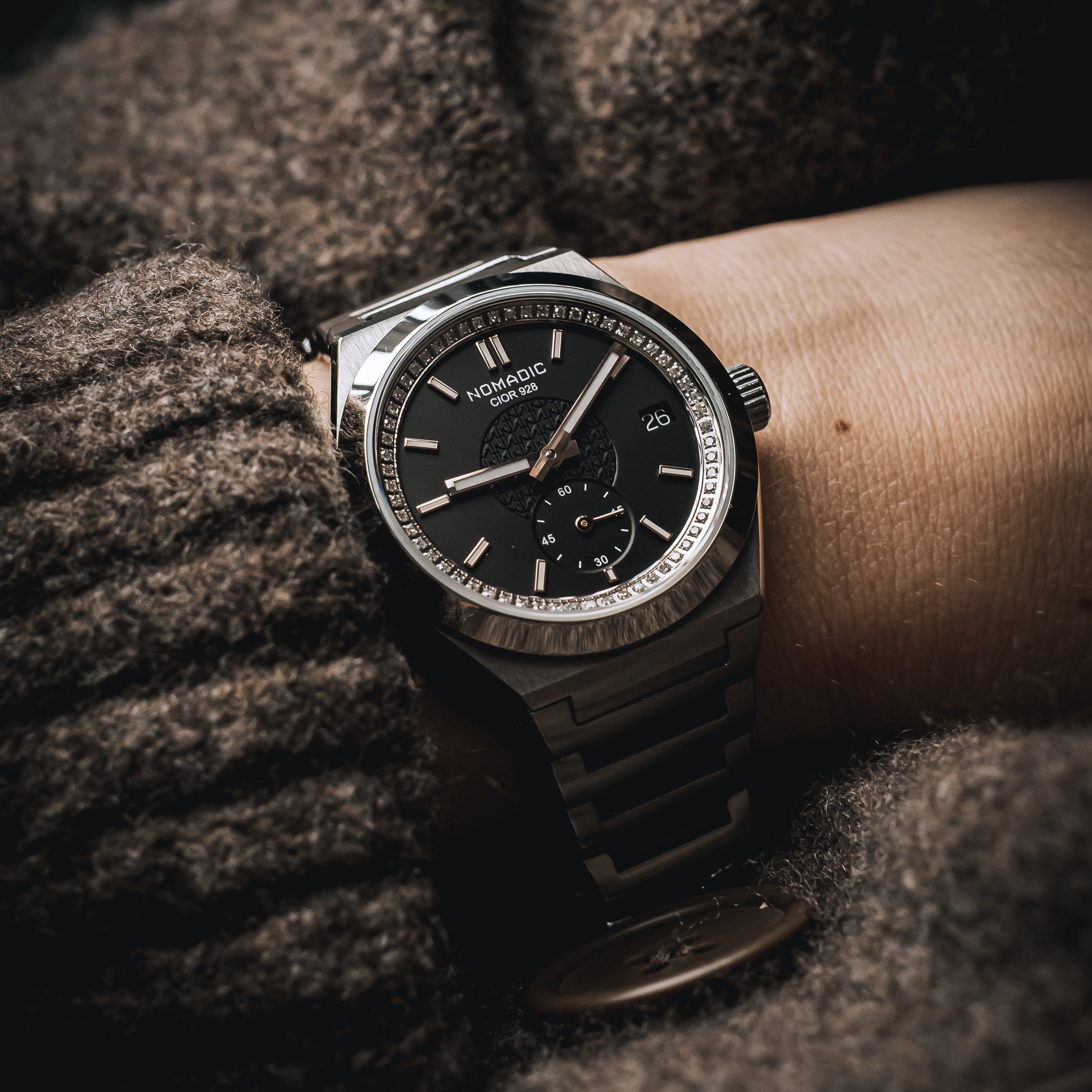 Cíor 928 - Luxury Sports Watch (36mm) - Black and Rose Gold with Diamonds