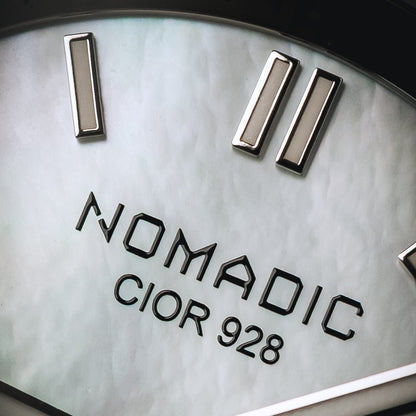 Cíor 928  - Mother of Pearl - Luxury Sports Watch (36mm)