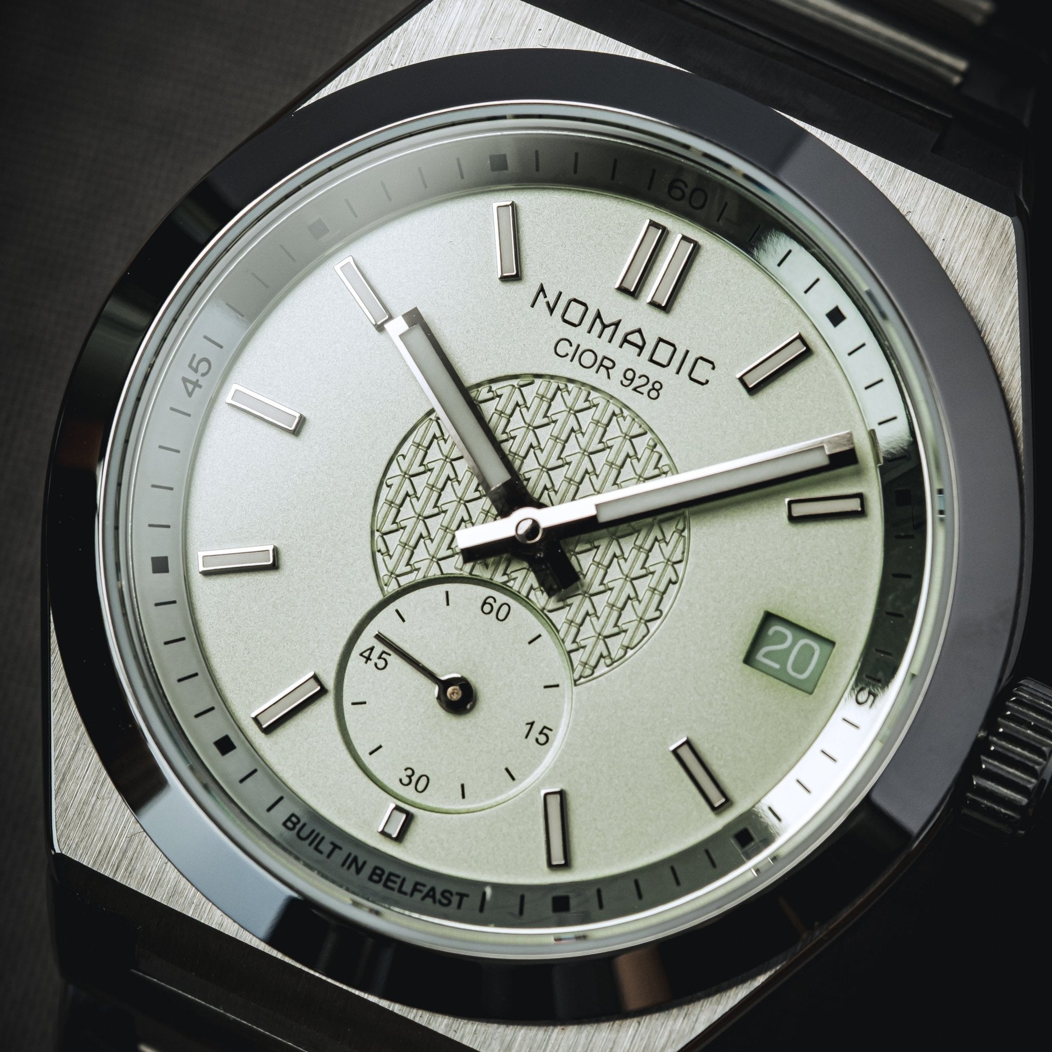 Cíor 928 - Mint Green - Luxury Sports Watch (36mm) – Nomadic