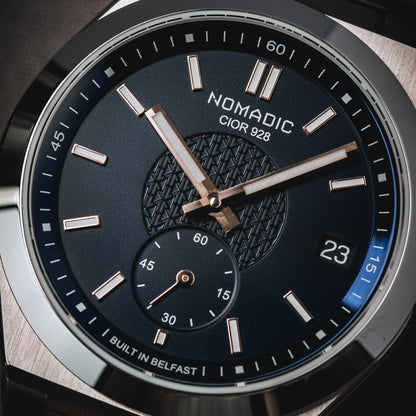 Cíor 928 - Navy and Gold - Luxury Sports Watch (36mm)