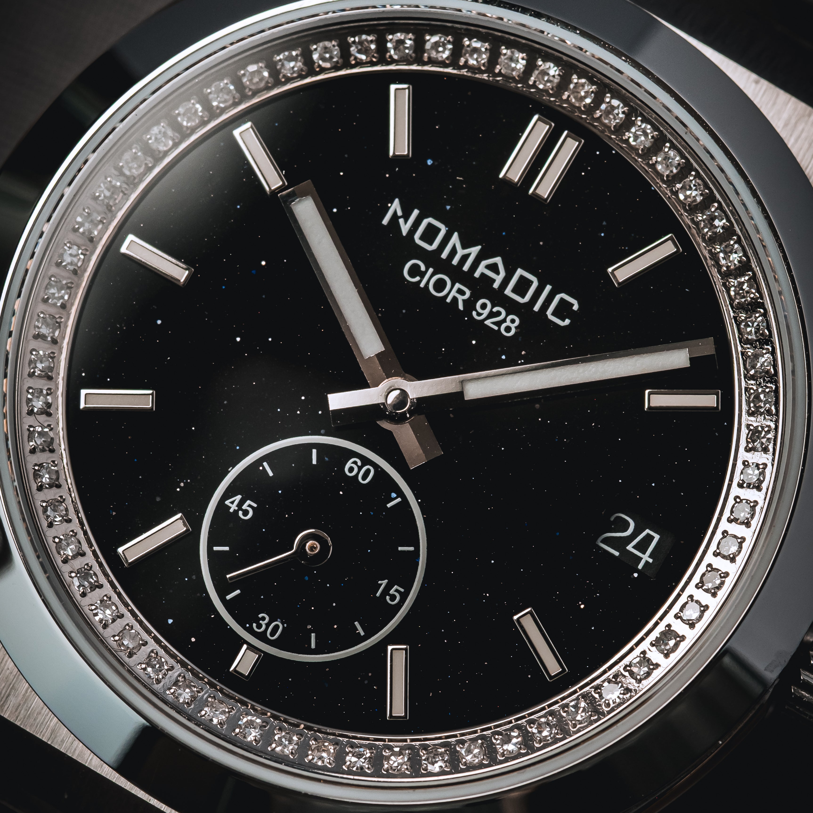 Cíor 928 - Luxury Sports Watch (36mm) - Starry Night with Diamonds