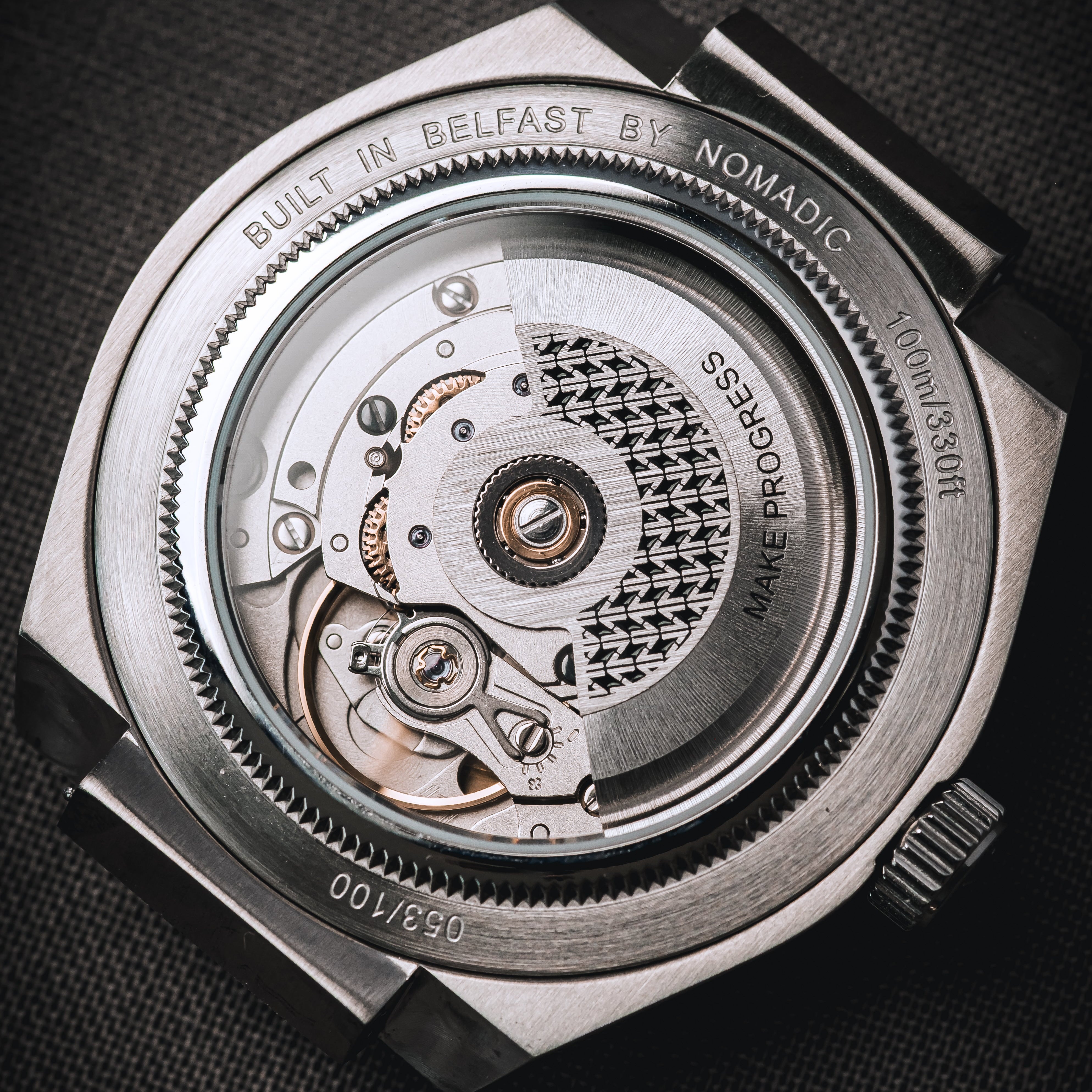 Cíor 928 - Rosé Horizon with diamonds - Luxury Sports Watch (36mm)