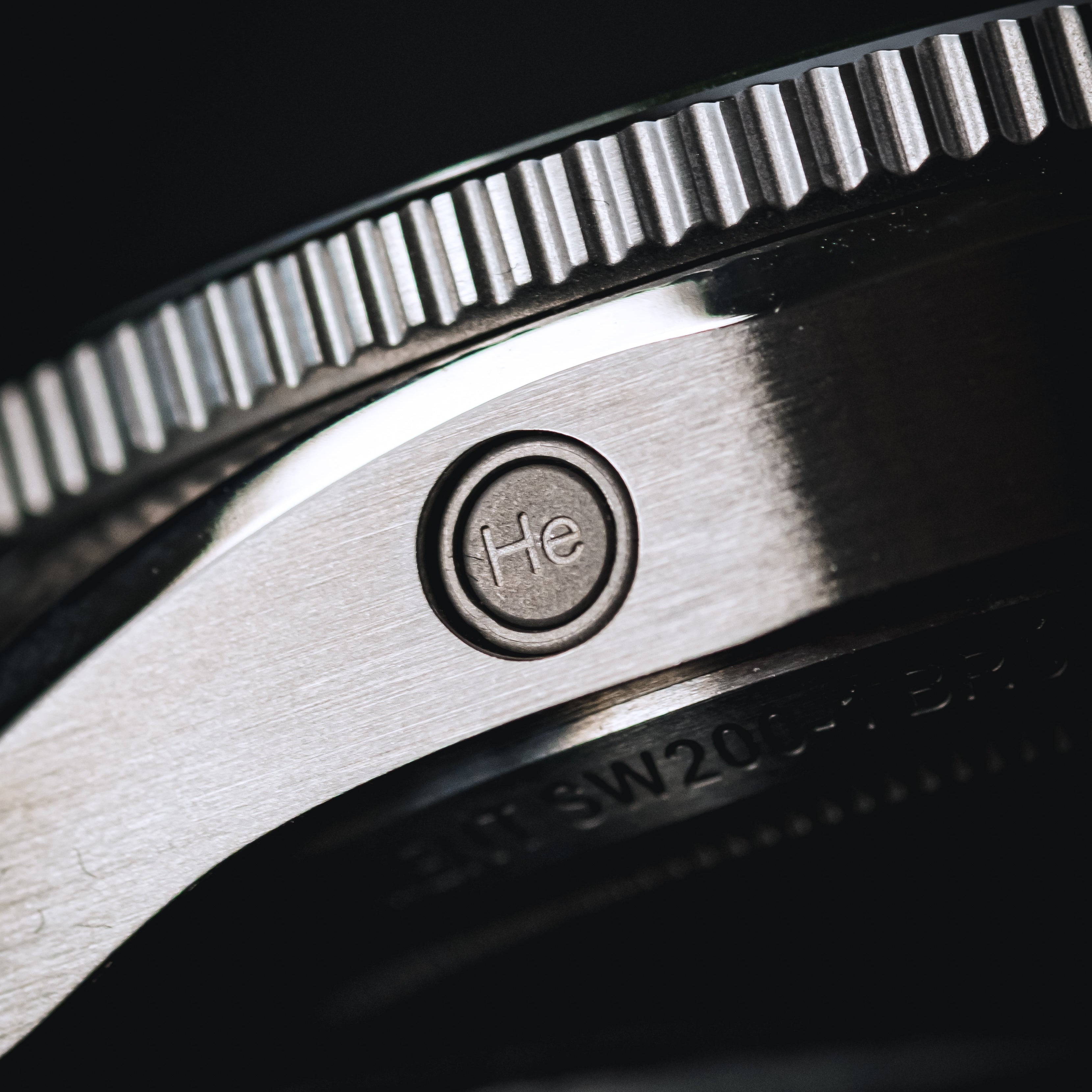 Brú 750 - 42mm Ti5 Deep Dive - Deep Ocean Blue