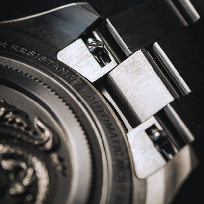 Brú 750 - 42mm Ti5 Deep Dive - Deep Ocean Blue