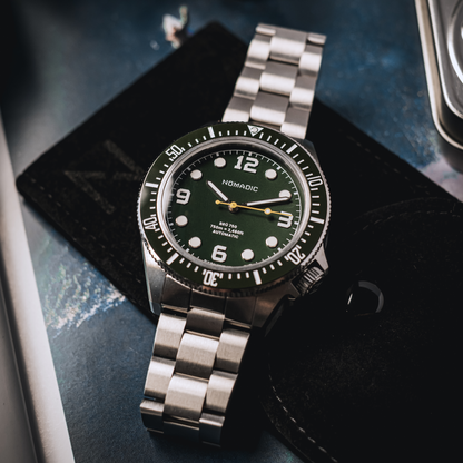 Brú 750 - 42mm Ti5 Deep Dive - Emerald Abyss