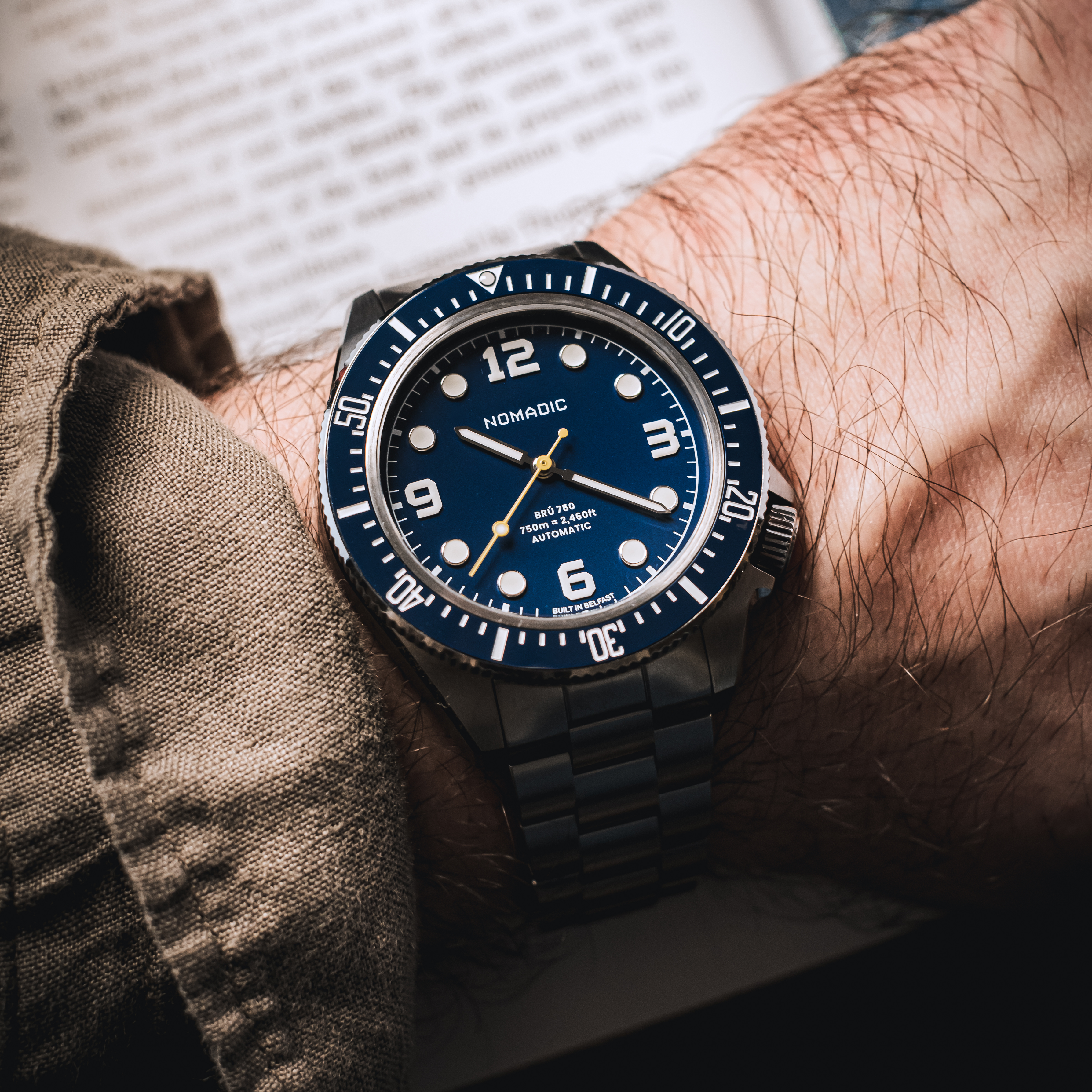 Brú 750 - 42mm Ti5 Deep Dive - Deep Ocean Blue