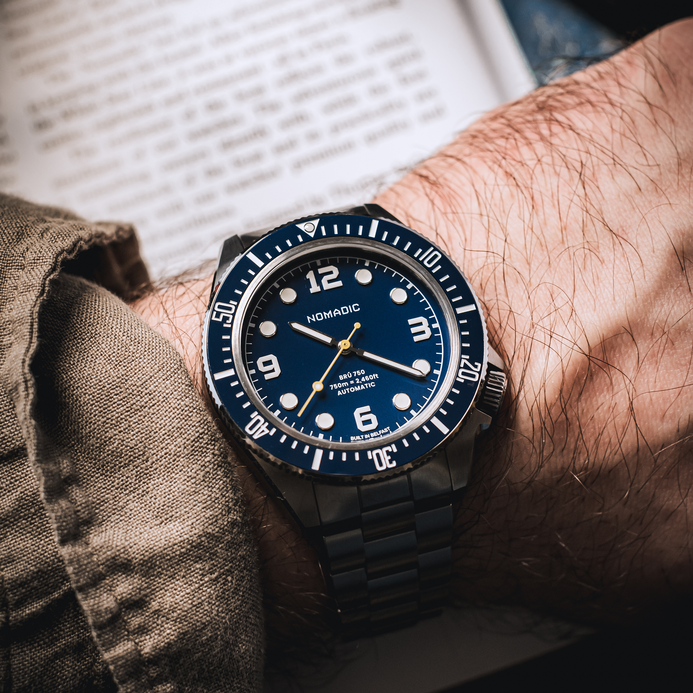Brú 750 - 42mm Ti5 Deep Dive - Deep Ocean Blue