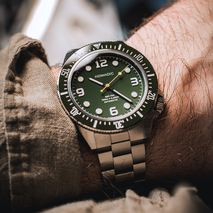 Brú 750 - 42mm Ti5 Deep Dive - Emerald Abyss
