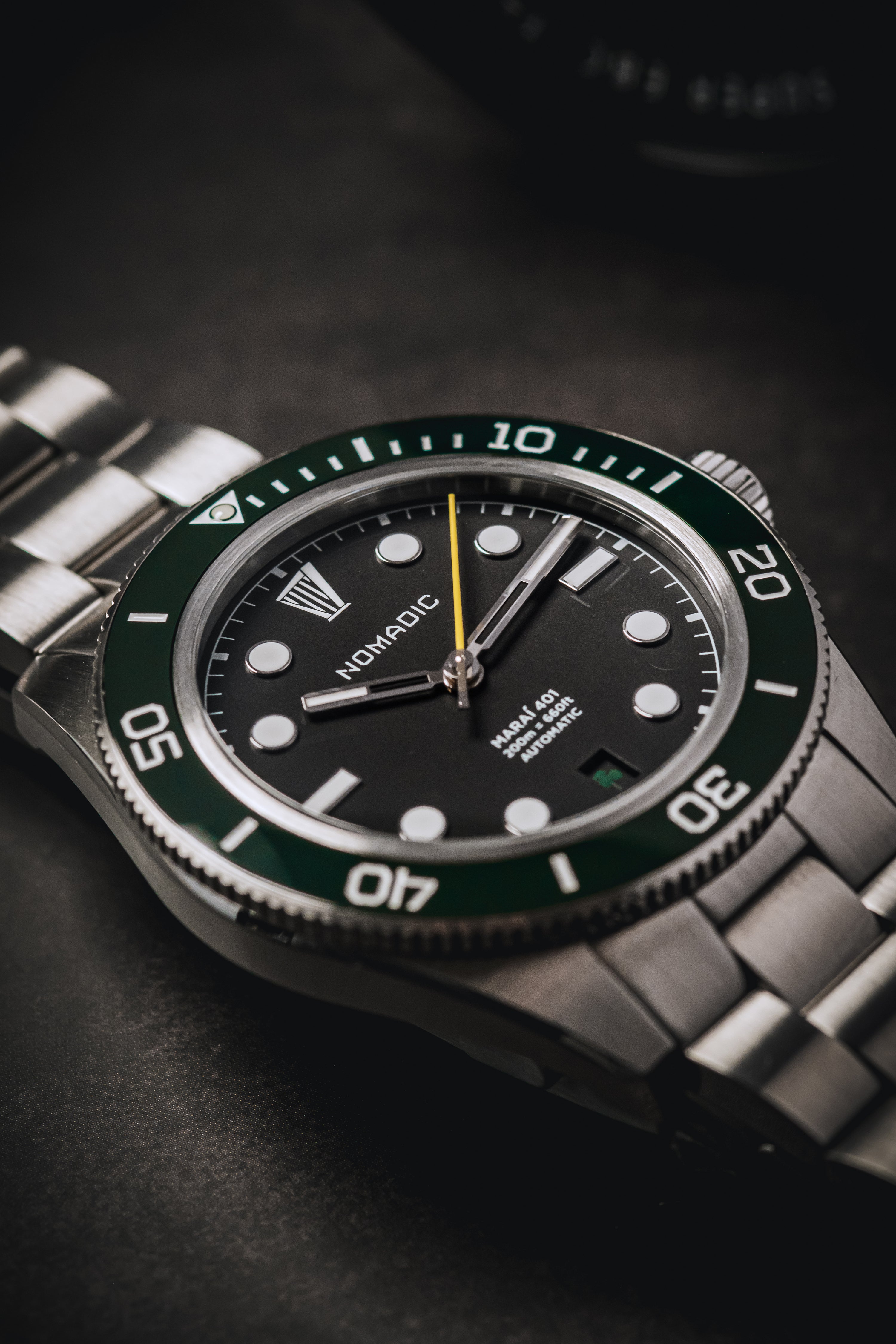 Maraí 401 Compact (36mm) - The Black Shamrock Limited Edition - Dive Watch