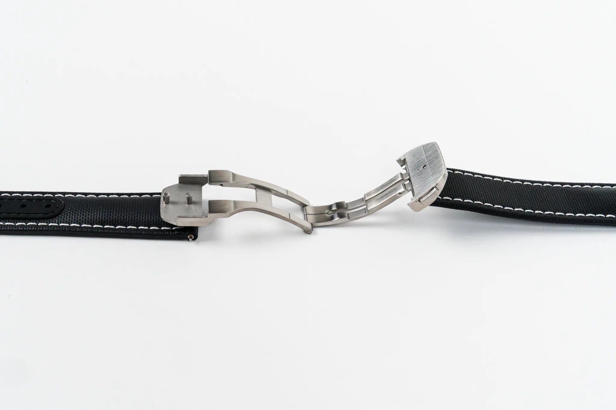 Seol Black Sailcloth Deployant Strap