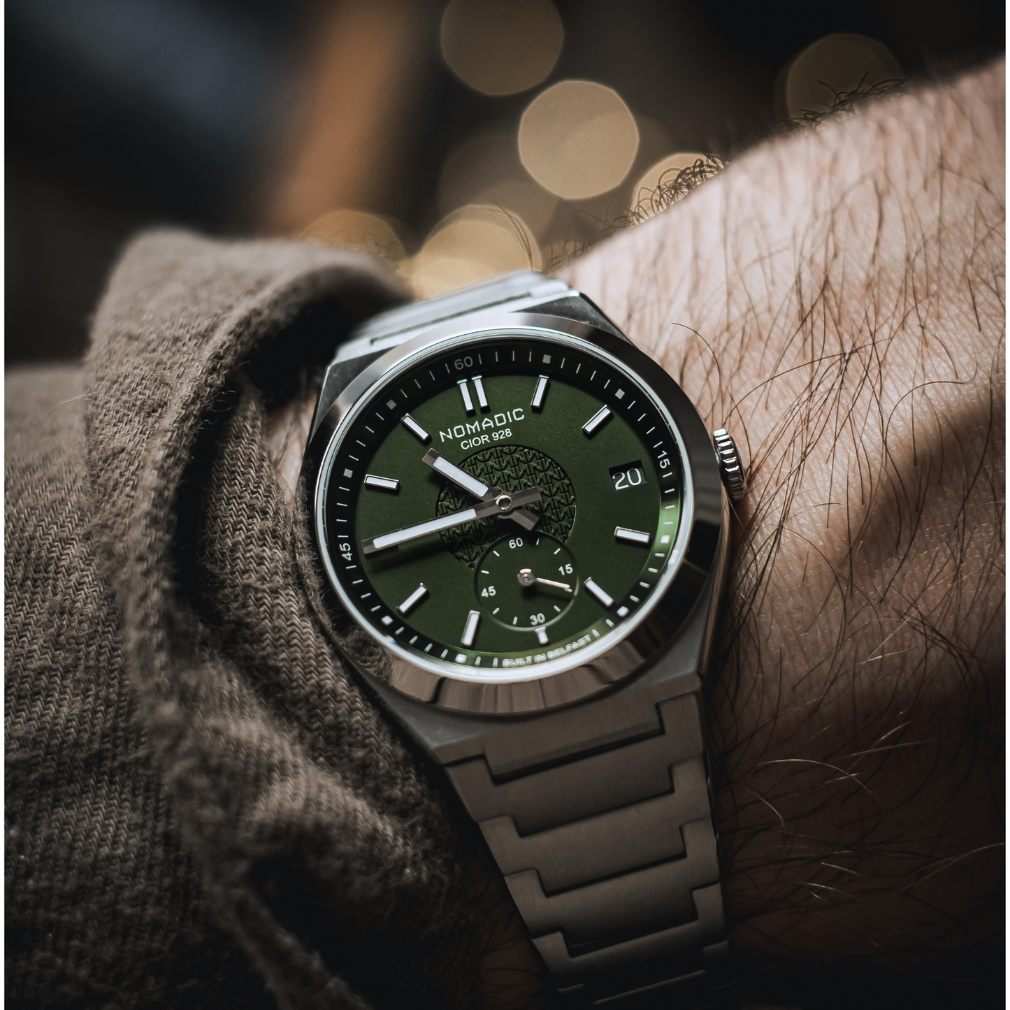 Cíor 928 - Luxury Sports Watch (36mm) - Emerald Abyss