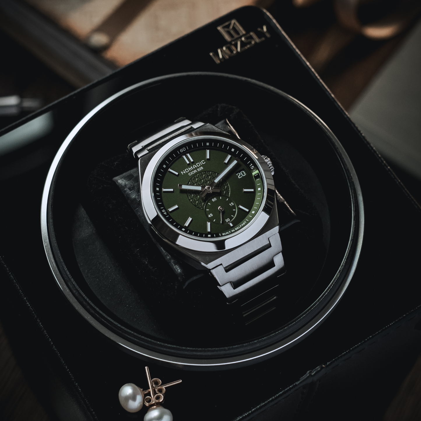 Cíor 928 - Luxury Sports Watch (36mm) - Emerald Abyss