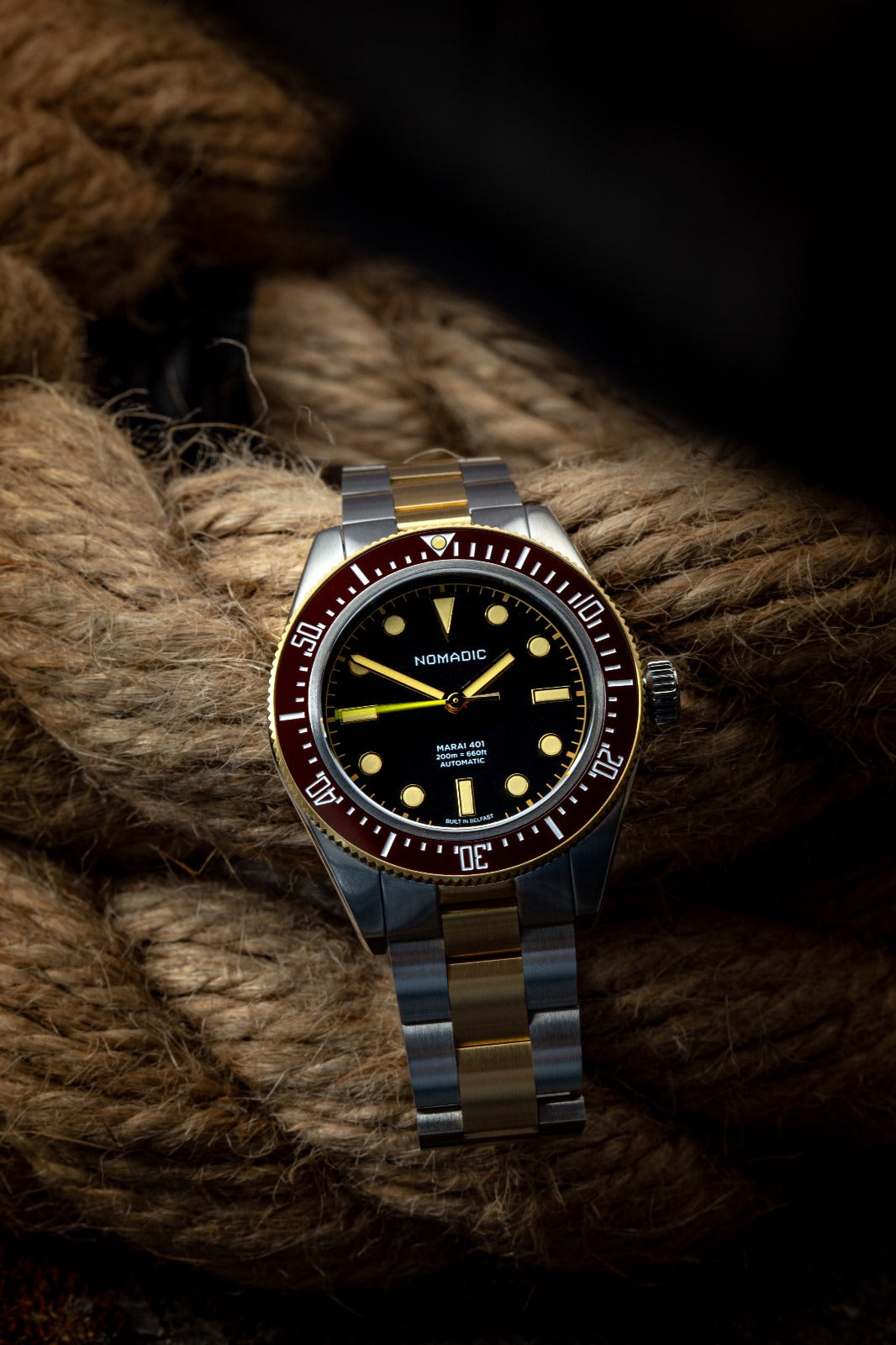Pitch Black - Maraí 401 Prestige - 18K Gold Dive Watch